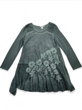 Feratelli Tunic Top Medium Gray Green Crochet Lace Lagenlook Layered Boho Rayon